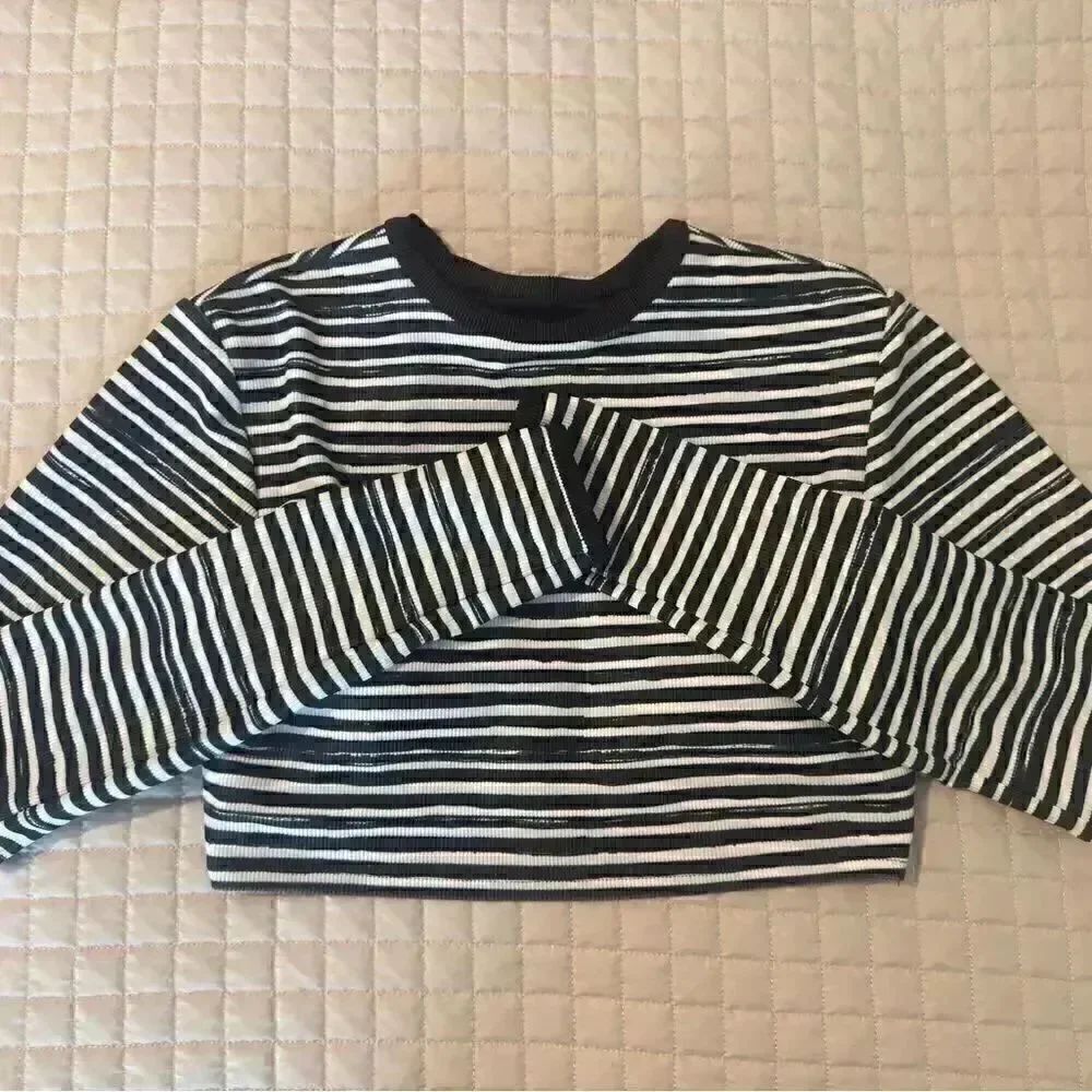 LainSnow Black and White Striped Rash Shirt